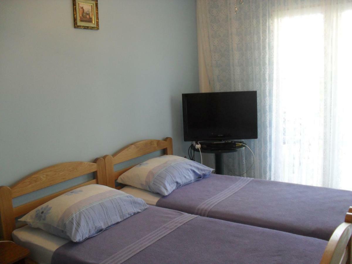 Apartment Zdenka Povljana Εξωτερικό φωτογραφία